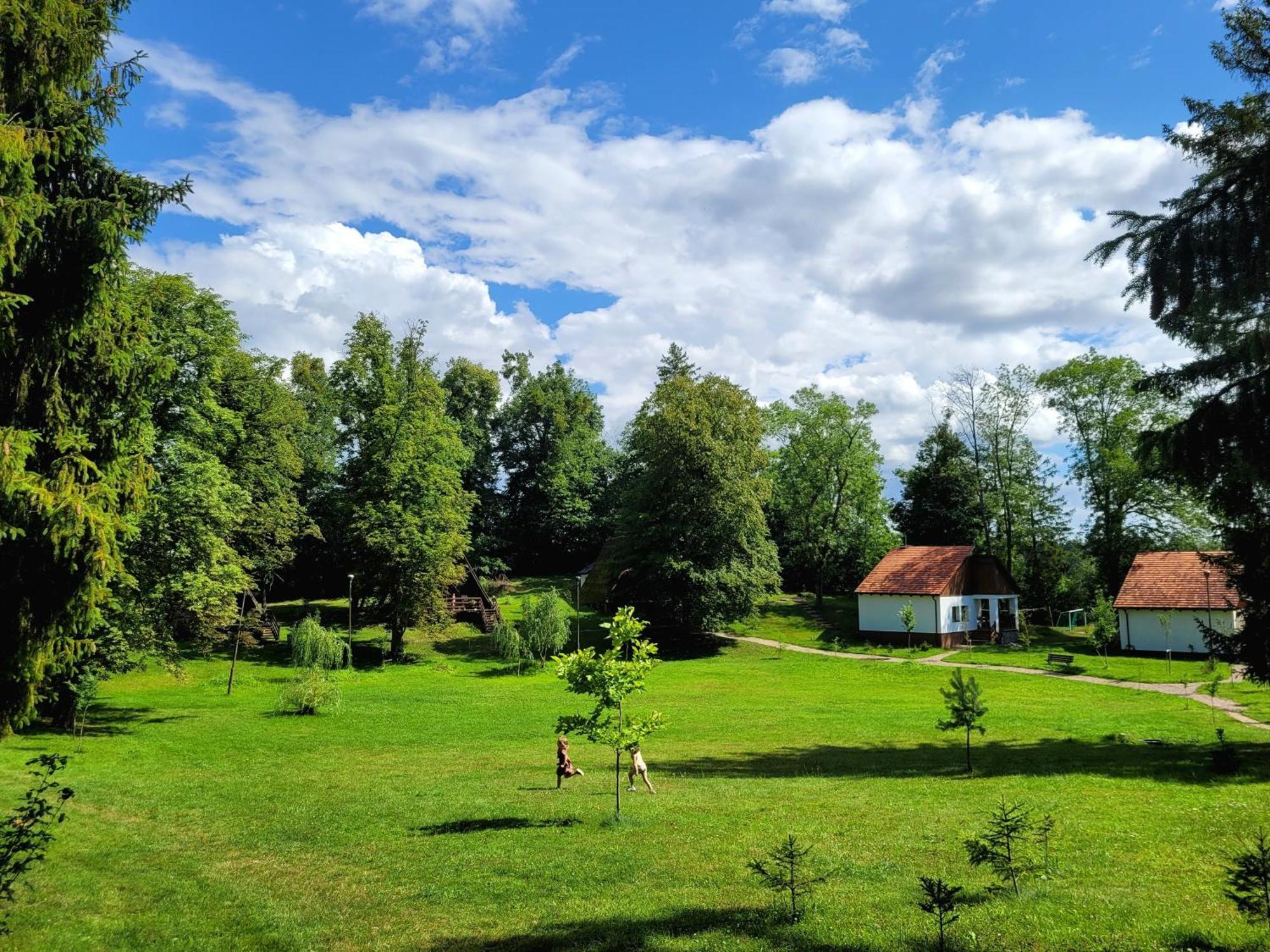 Folwark Wierzchy Exterior foto